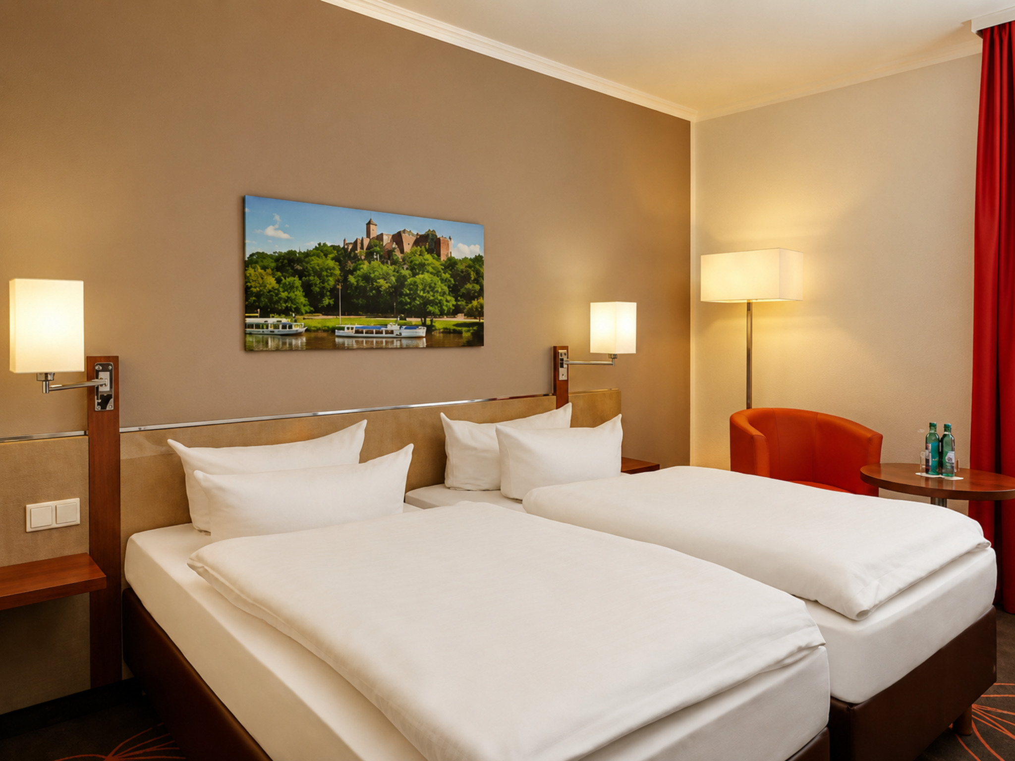 Comfortable Hotel Room